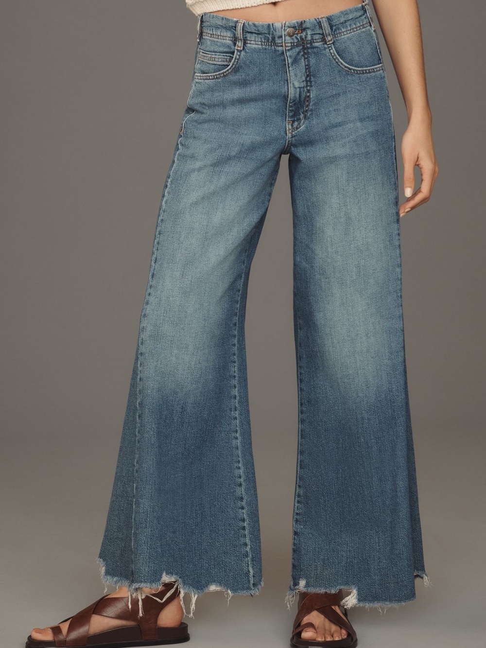 Anthropologie Pilcro Adi Regenerative Cotton Mid Rise Flare Jeans. EUC Size 28 - Picture 2 of 4